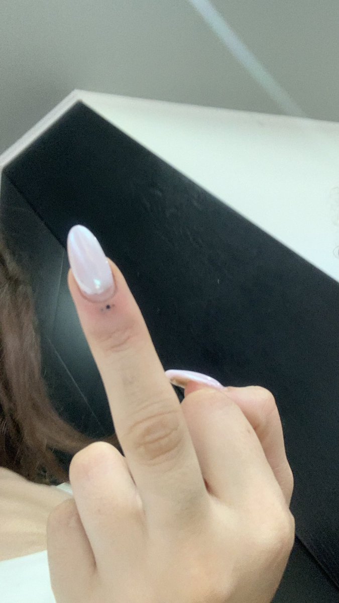 povnix's tweet photo. got my first tattoo ♡ 
next one is the moon ☽ https://t.co/gjfU2R4gCn