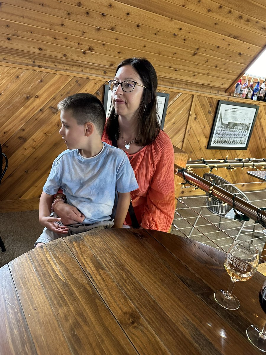 AlifeofSaturday's tweet photo. Have I ever said how much we love it out here? The DMV’s best-kept secret. #oldbusthead #vinthill https://t.co/SqNm7P7GH5