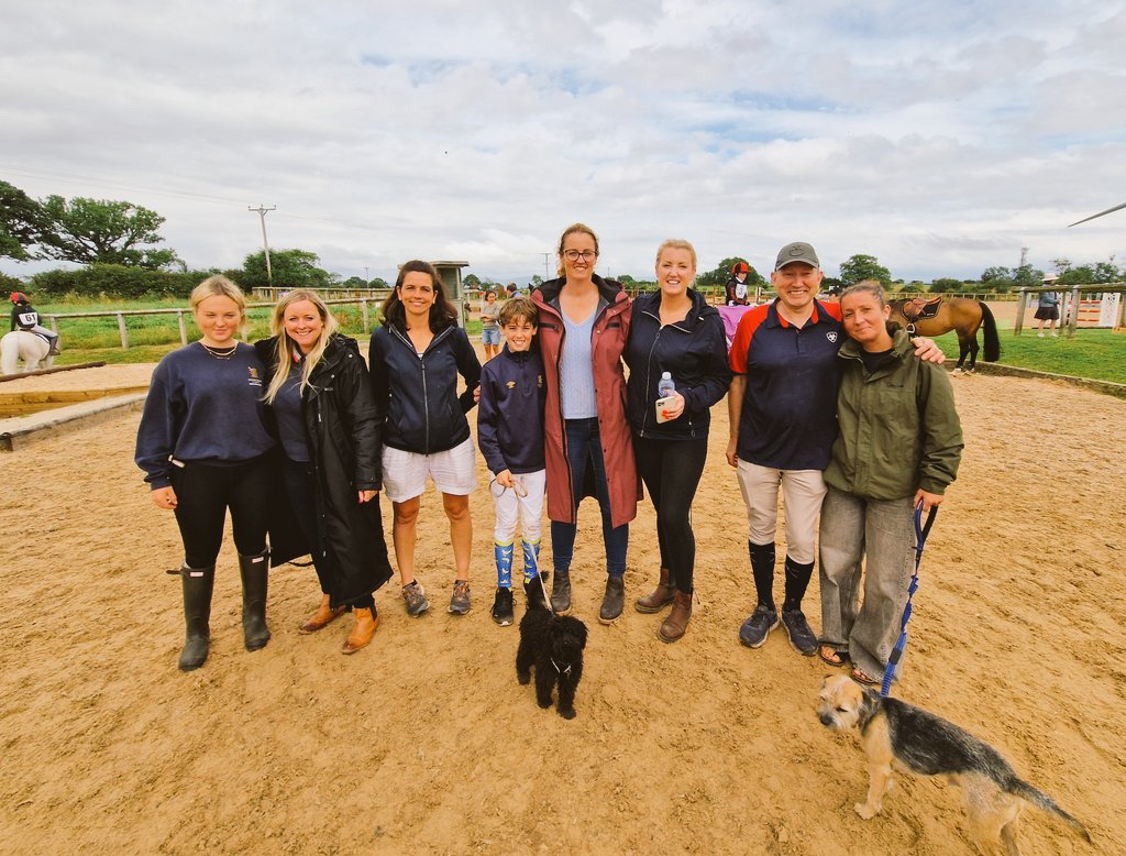 Sed_Equestrian's tweet image. Thank you to our fabulous Support Crew  as always &amp;amp; to Northern Equine Events for a great show #specialdays #Team