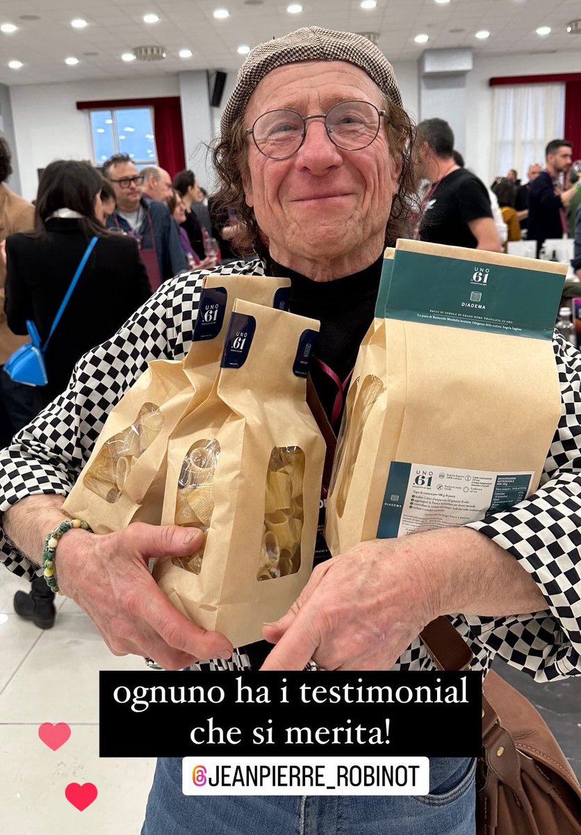 MenettoF's tweet photo. Quando un #winemaker incontra un #pastamaker https://t.co/QCtfgwLufV