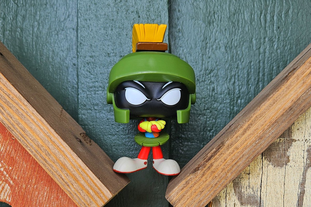 WeeJavaDude's tweet image. You can&apos;t beat Marvin the Martian take #2.  My favorite cartoon character.
 #FunkoPhotoADayChallenge, #FunkoJuly2024, @dj3cb &amp;amp; @FunkoLeeM