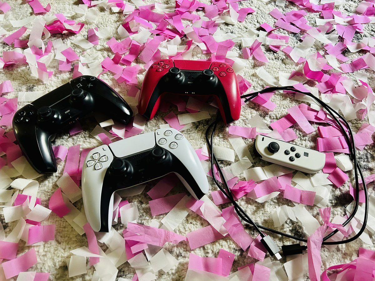 FendlerTweets's tweet photo. The Fendler family has an announcement…

Player 4 is coming February 2025 💞💖

Can not wait to meet my second baby girl. LOVE being a girl dad. We are so excited!!! https://t.co/auFyRMbNVK