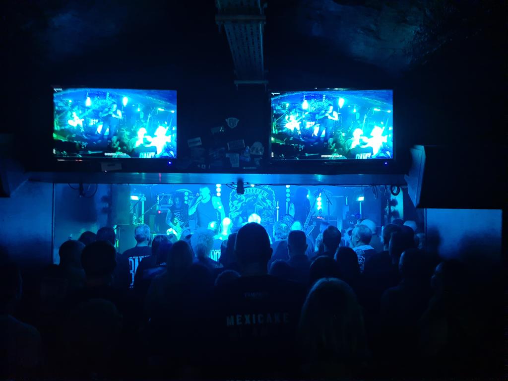 .<a href="/Tigertailz/">Tigertailz</a> live <a href="/BannermansBar/">Gigs</a> . Thirteen year old me can't believe it's been 37 years!!