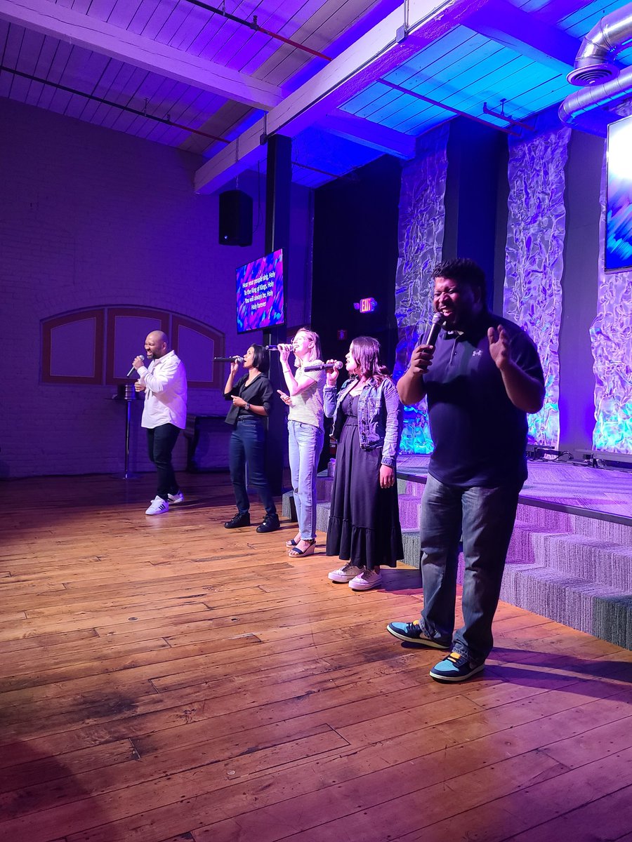 orenatera's tweet photo. True worship of God is when we love Him with all our heart, soul, mind, and strength. It's when we prize God above everything else and put Him first in our hearts. https://t.co/3DEtmZXZbe