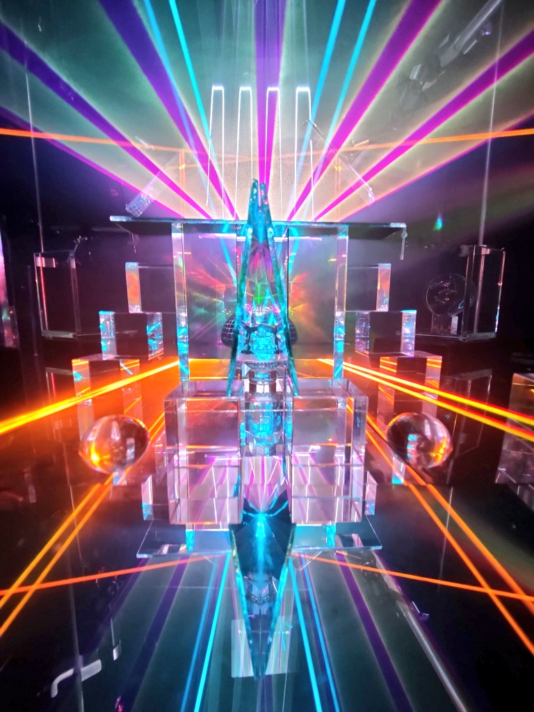 LaserLewDude - Laser Installation Art + Innovation tweet media