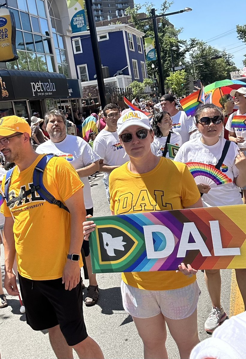 Dal_Alumni's tweet photo. What a wonderful day for the Halifax Pride parade! 🌈 https://t.co/AtD1rmGclI