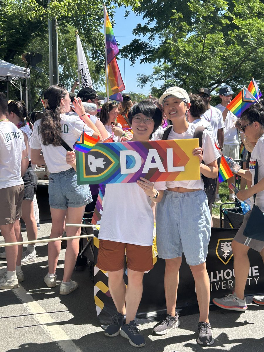 Dal_Alumni's tweet photo. What a wonderful day for the Halifax Pride parade! 🌈 https://t.co/AtD1rmGclI