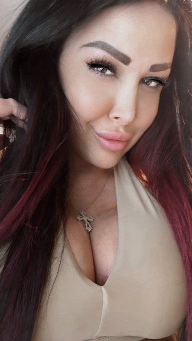 Miss me?   Selfie from today #rt gonna go attempt to take Lukas for his first swim! I need help hahaha<a href="/tag/rt"class="tags">#rt</a>