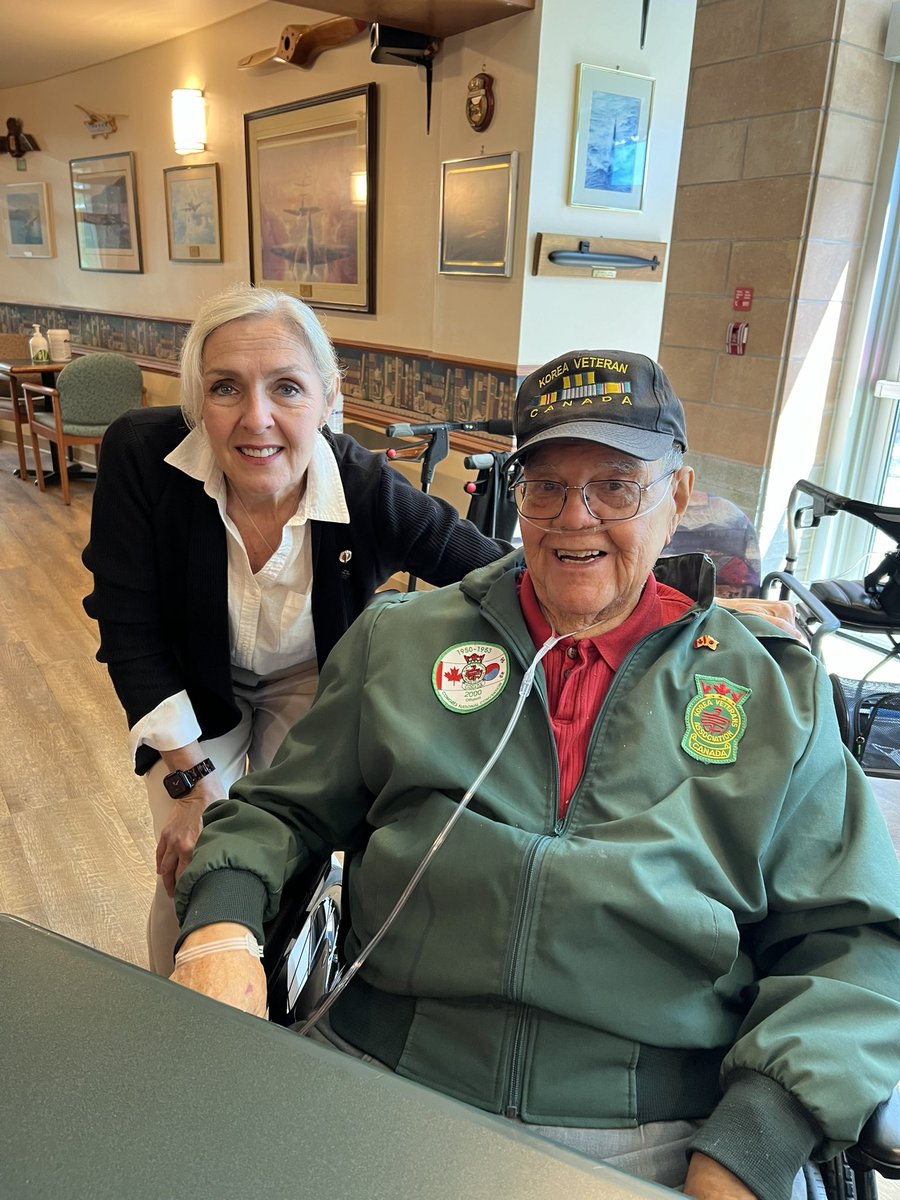 Yesterday, I had the privilege to visit Perley Health here in Ottawa, to meet and chat with veterans. We discussed their service, and they shared with me their stories about their time in uniform. Thank you to all those remarkable trail blazers.