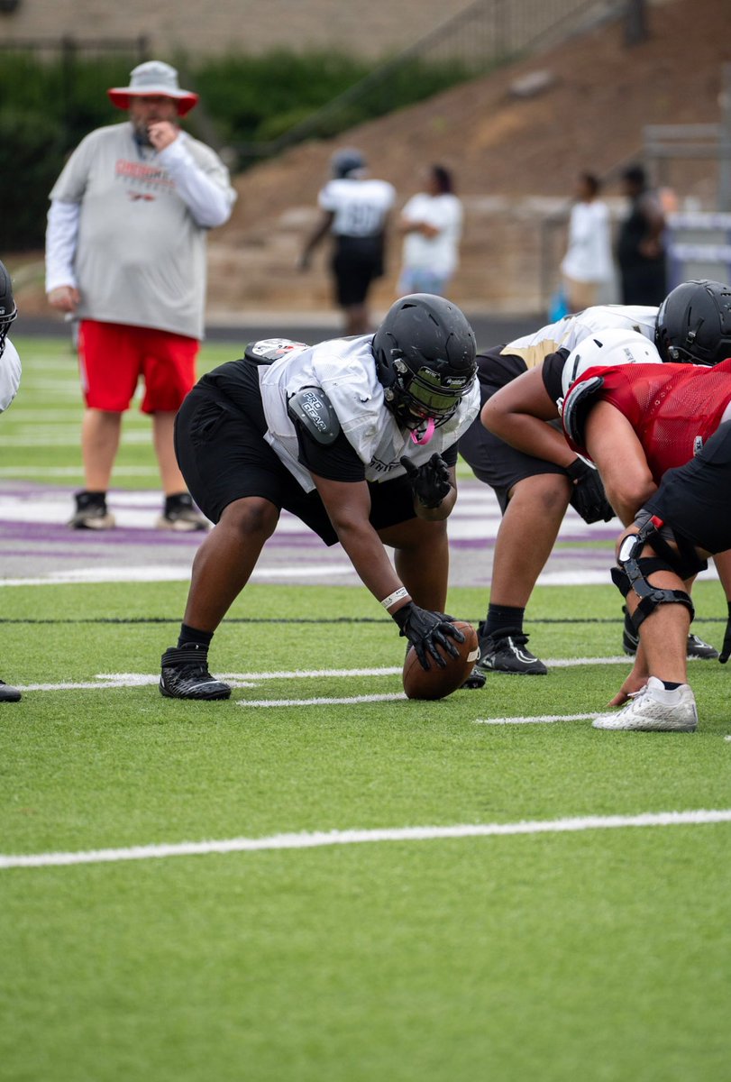 Dewayne_white0's tweet photo. Couple clips from Duluth’s padded camp https://t.co/Pqstr3oZeB