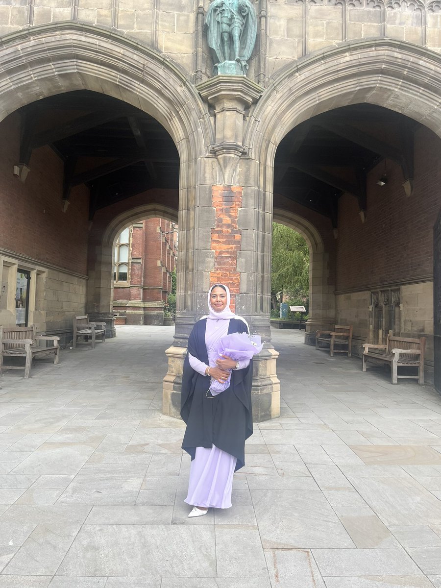 HaneenAbk's tweet photo. Thank you for the best 4 years, till next time Newcastle 🤍

#NCLGrad https://t.co/wkukvjRSi0