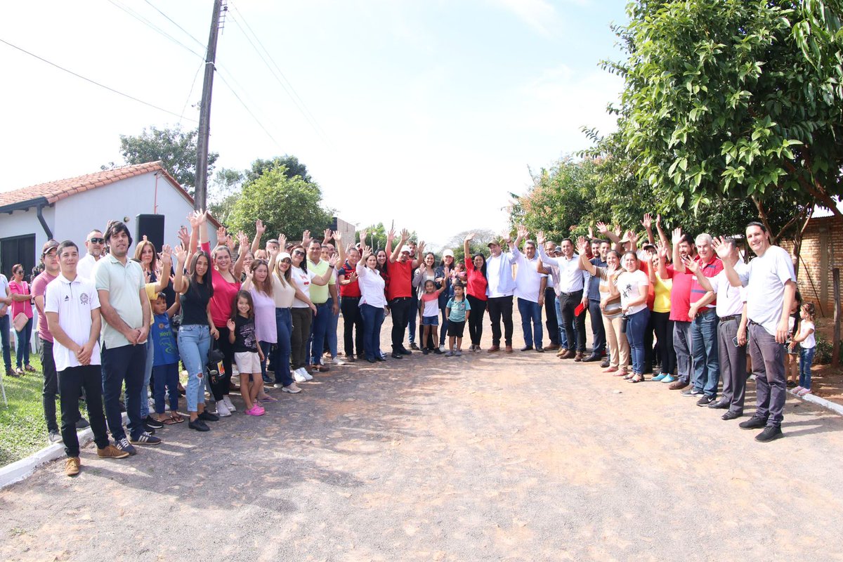 norma_zaratedm's tweet photo. ¡Sumamos más obras viales en nuestro departamento!
Desarrollamos una jornada de inauguraciones en el distrito de Ybycui, habilitamos oficialmente más de 2100m2 de empedrado en los B° Virgen de Fátima, Sta. Teresita y Loteamiento Ybycui Porã.
#SentíelProgreso
#SentíParaguarí https://t.co/IemMofG2N7