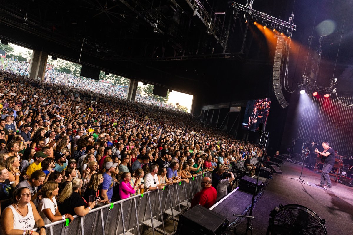 Dave Matthews Band tweet media