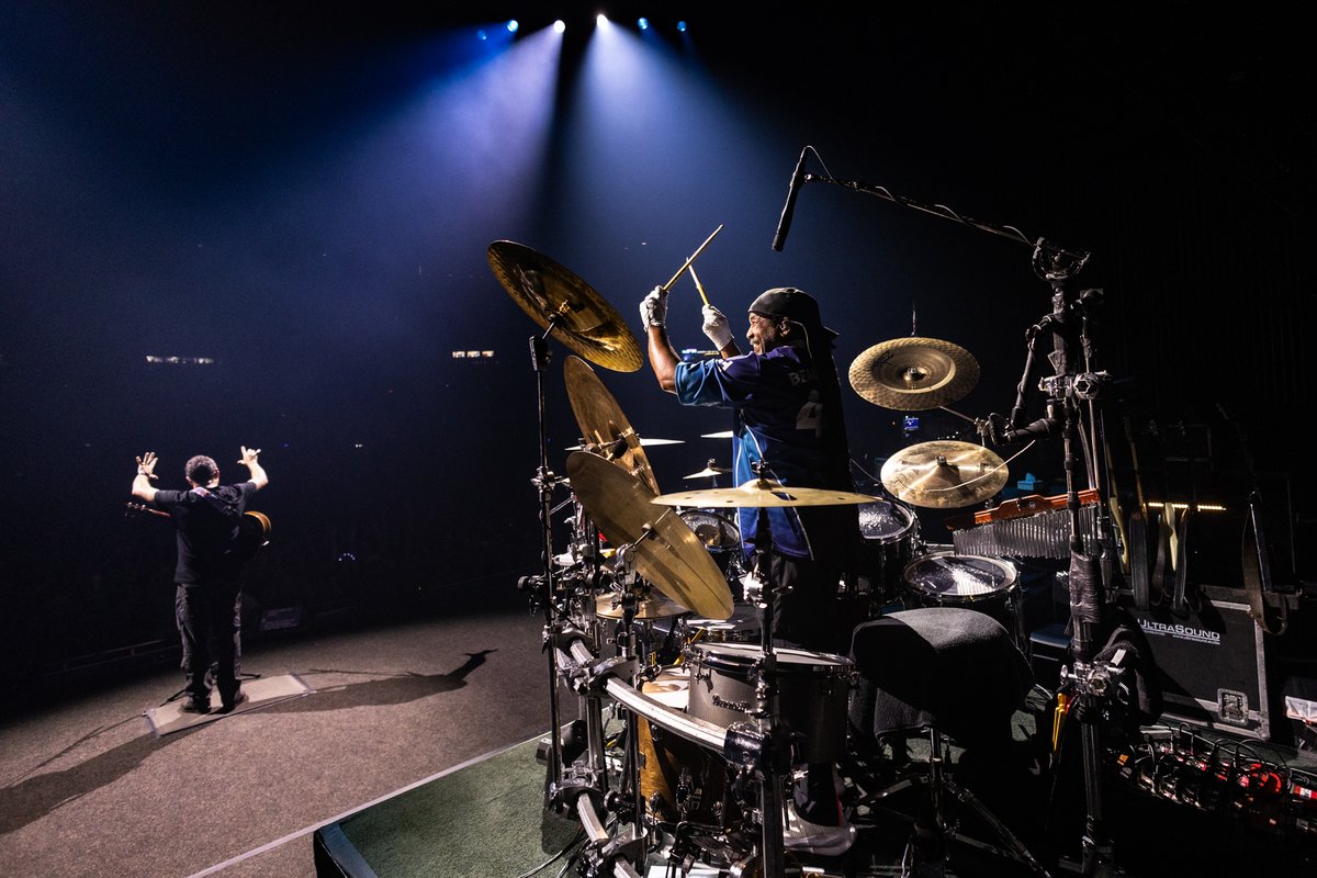 Dave Matthews Band tweet media