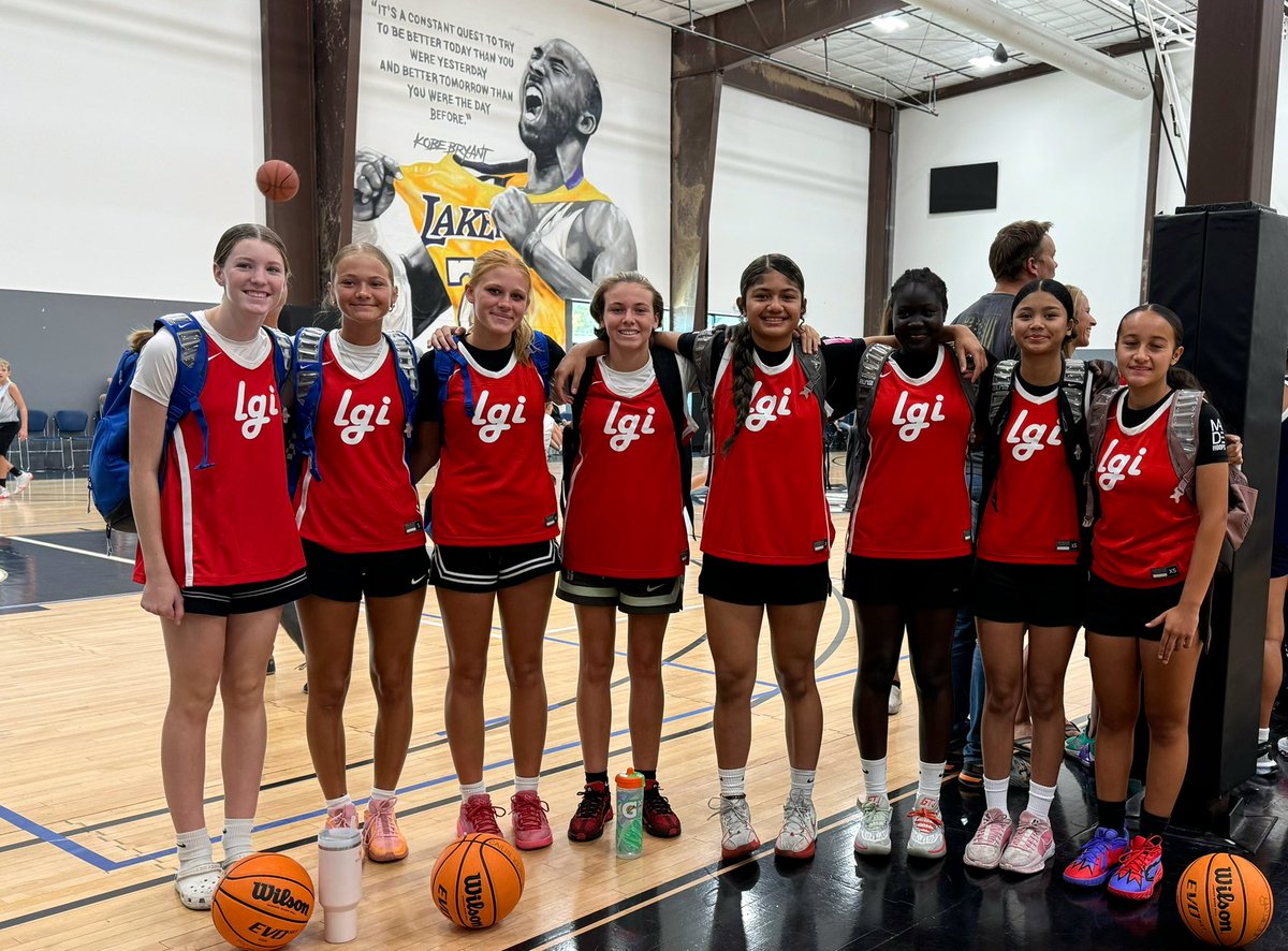 Played in a tournament with these amazing girls! #LaioneBuilt #LGI #pioneerweekendtournament