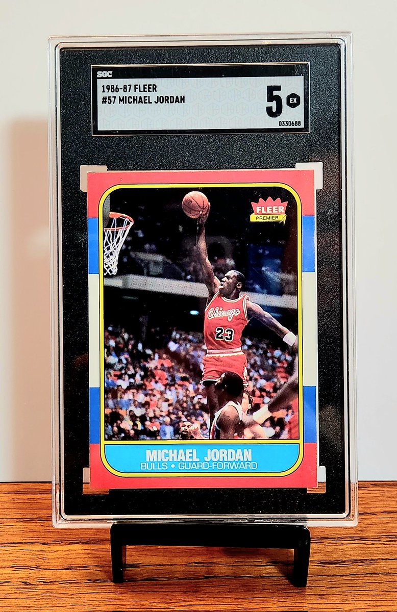 Awexome1's tweet image. My GOAT Rookie #MJ23