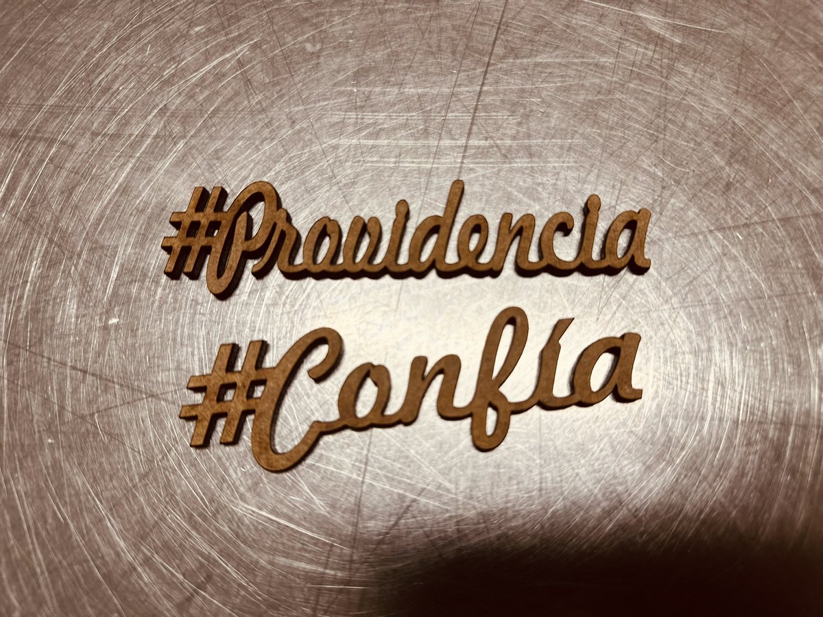 padreferEDMP's tweet photo. #providencia Todo será más fácil. https://t.co/YxcPZU9XiN