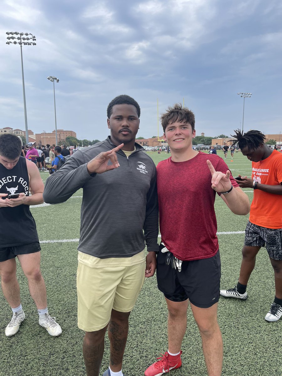 Gavin Huffman tweet media