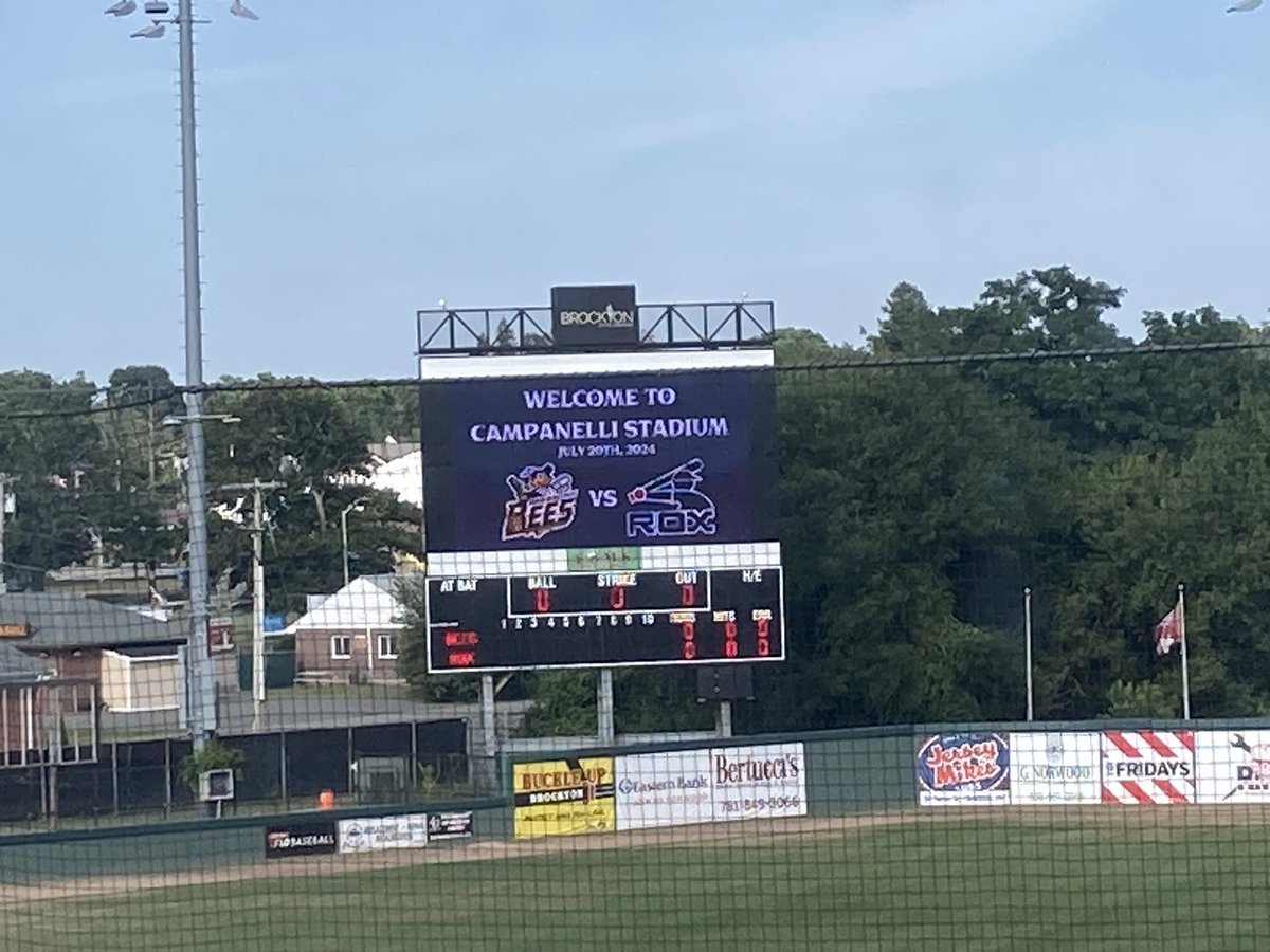 Paul Baker (@puckmanri) on Twitter photo Brockton Hosting New Britain tonight. Rox-Bees might be the shortest nickname combo I ever announce. <a href="/BrocktonRox/">Brockton Rox 🥊</a> <a href="/NewBritainBees/">New Britain Bees</a> <a href="/FuturesLeague/">The Futures League</a> <a href="/StadiumJourney/">Stadium Journey</a> Brockton Hosting New Britain tonight. Rox-Bees might be the shortest nickname combo I ever announce. <a href="/BrocktonRox/">Brockton Rox 🥊</a> <a href="/NewBritainBees/">New Britain Bees</a> <a href="/FuturesLeague/">The Futures League</a> <a href="/StadiumJourney/">Stadium Journey</a>