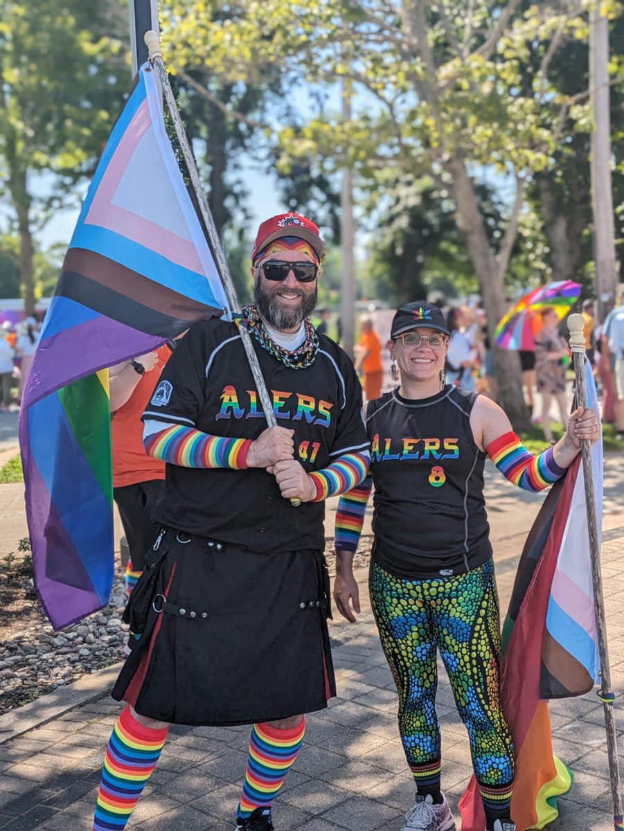 erinjenhirtle's tweet photo. Had an amazing time in the Halifax Pride parade today! The moment of silence was impactful, and the wave of cheers moving back the line afterward brought me to tears. The city was full of love, joy, and individuality. Today, love was louder.
#hfxpride #halifaxpride https://t.co/KWQSiVxOlP