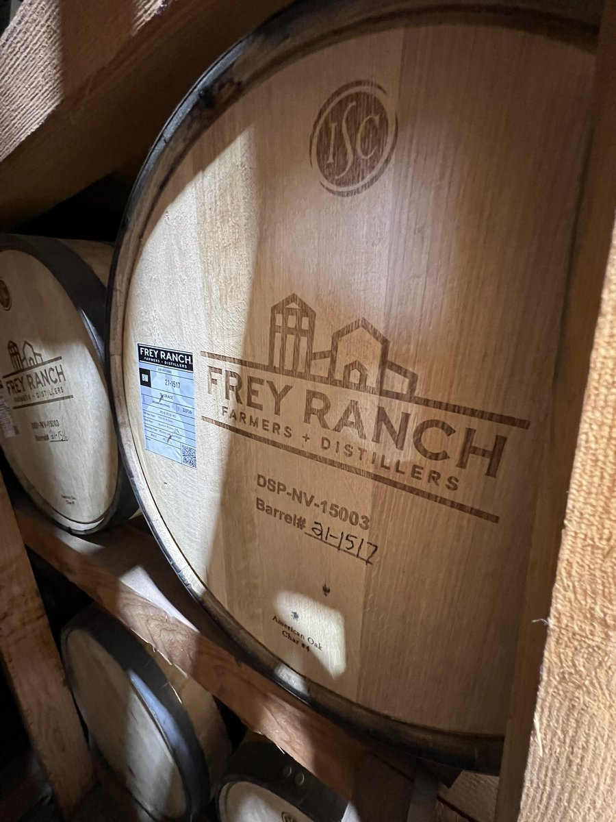 Bagrly's tweet photo. Cool tour of the full grain-to-glass #distillery @freyranch and a tasting of their wide range of #bourbon and #whiskey - CHEERS π₯ π§‘ πΎ ! #freyranchdistillery #freyranchbourbon #freyranchryewhiskey #fallonnv https://t.co/x1NgNn8Rf0