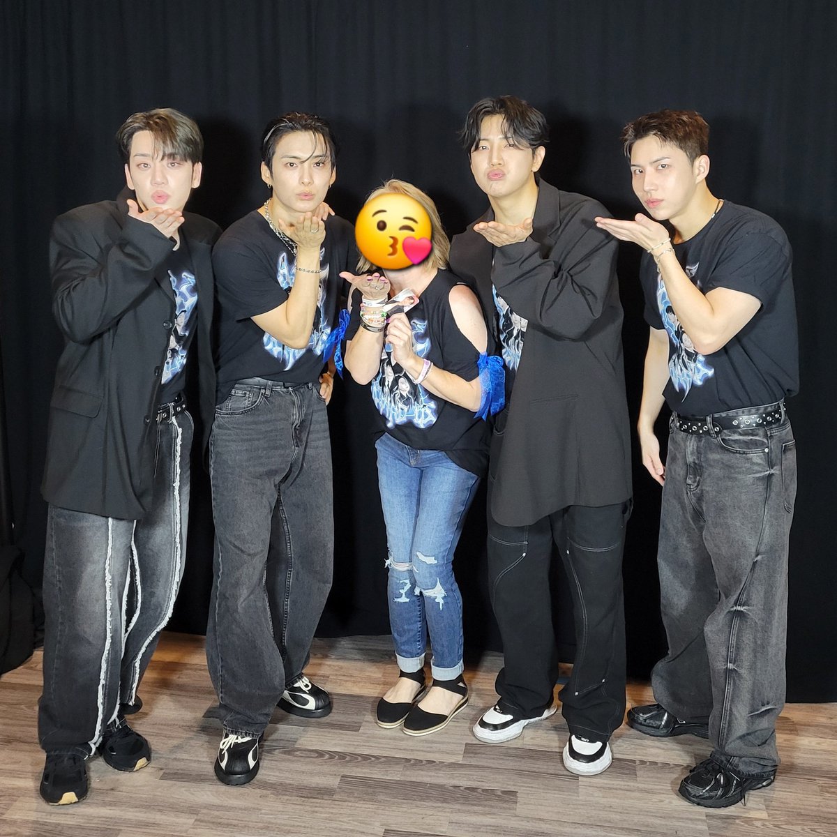 marie8_shoes's tweet photo. My "work trip" to Minneapolis was my most productive day in the office, and as a Choice ๐
Thank you to everyone who made this tour possible!
@official_ACE7 | #ACE | #์์ด์ค | #ACEinMinneapolis
#Rewinding_ACE https://t.co/zHgOShBlLC