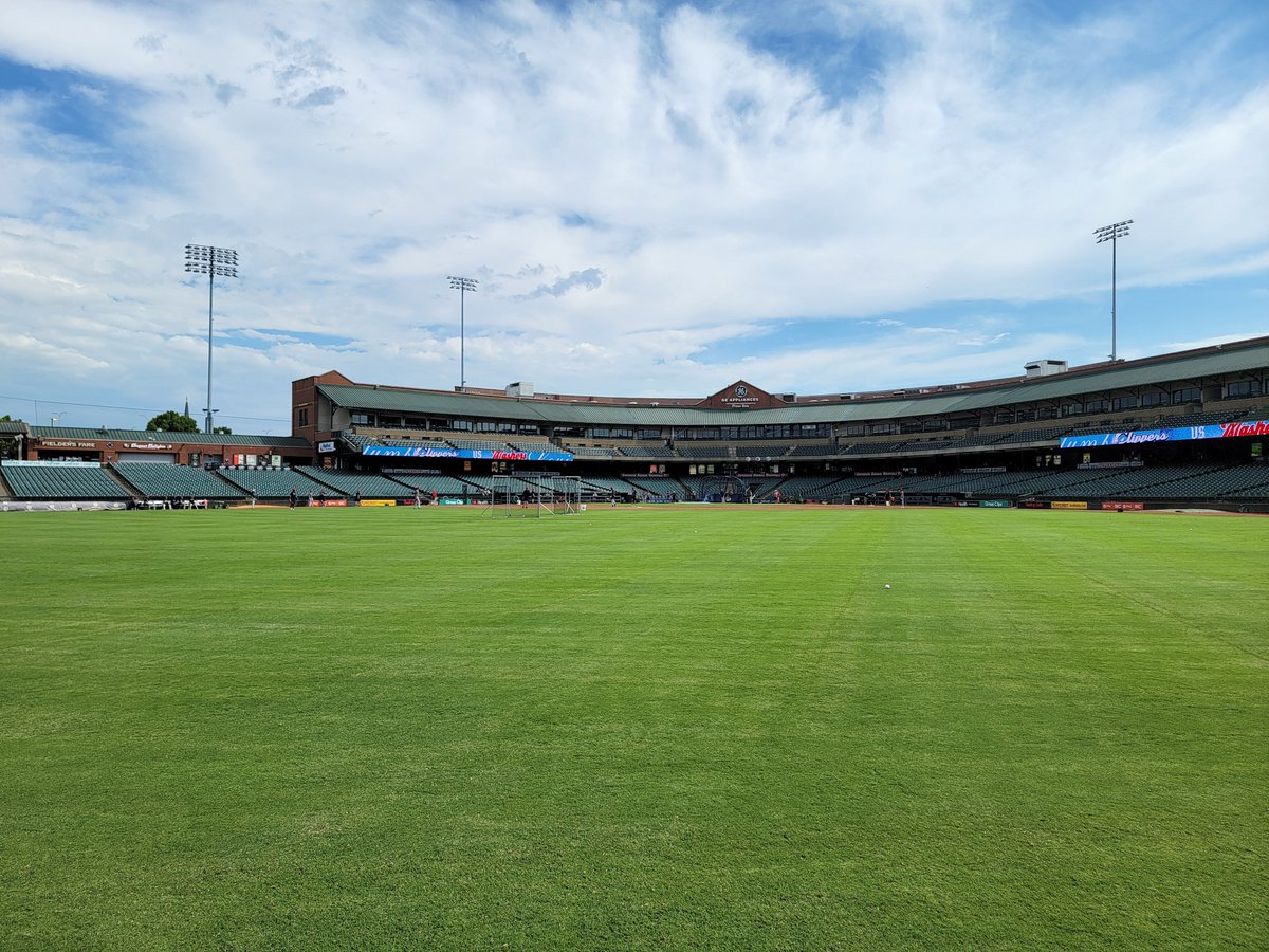 Last but not least, it was wonderful to visit with <a href="/batsgrass/">Louisville Bats Grass</a> <a href="/ShaferTod/">Tod Shafer</a> and his staff in Louisville. What a great group of young men who asked so many great industry focused questions. Truly a blessing to have a crew like that, and always wonderful to see Tod.