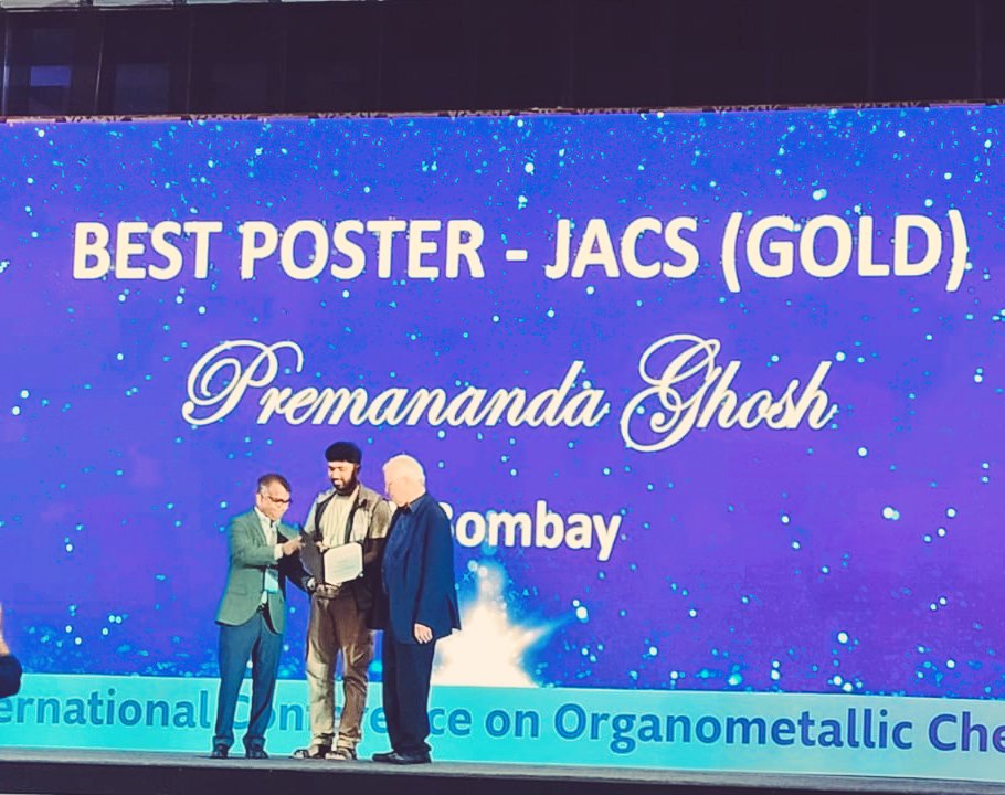 dm_lab's tweet photo. Looks like it's a best poster award winning month for BOJs😊.

Now this time another boj of lab-201, Prem wins best poster-JACS(Au) award on aliphatic C-H activation in the opera of @Icomc2024

Huge congratulations to you @Peeghosh

Thanks to the selection committee and @JACS_Au https://t.co/jKMFFJXaKW