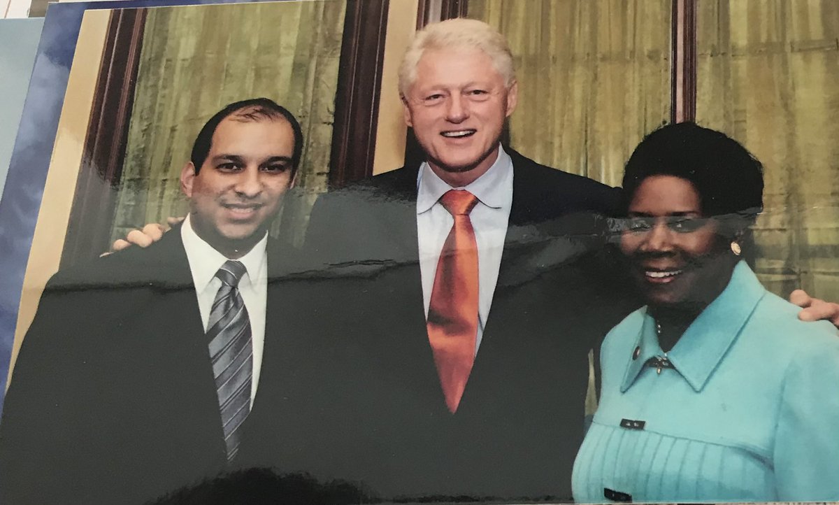 Beto4TX's tweet photo. Thank you @BillClinton!

I was privileged to work on your staff/Presidential re-election campaign and with our friend, @JacksonLeeTX18 for many decades to advance so many causes.  

She lived her life to the fullest and always fought and delivered for the people of Texas’ 18th Congressional District.