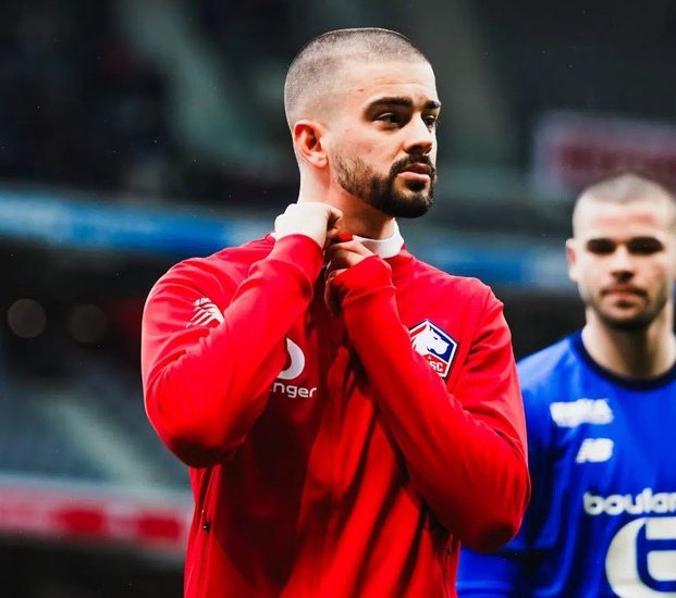 Mirkuzz_Alex's tweet image. 🚨PUNTO SU ZHEGROVA🇽🇰
La #Lazio ancora non ha trovato l'intesa con il #Lille ma ha praticamente l'accordo con #Zhegrova, offerta di 2.5m€ fino al 2028. Nel frattempo anche la #Fiorentina ha iniziato ad osservarlo.

STAY TUNED⏳️⌛️