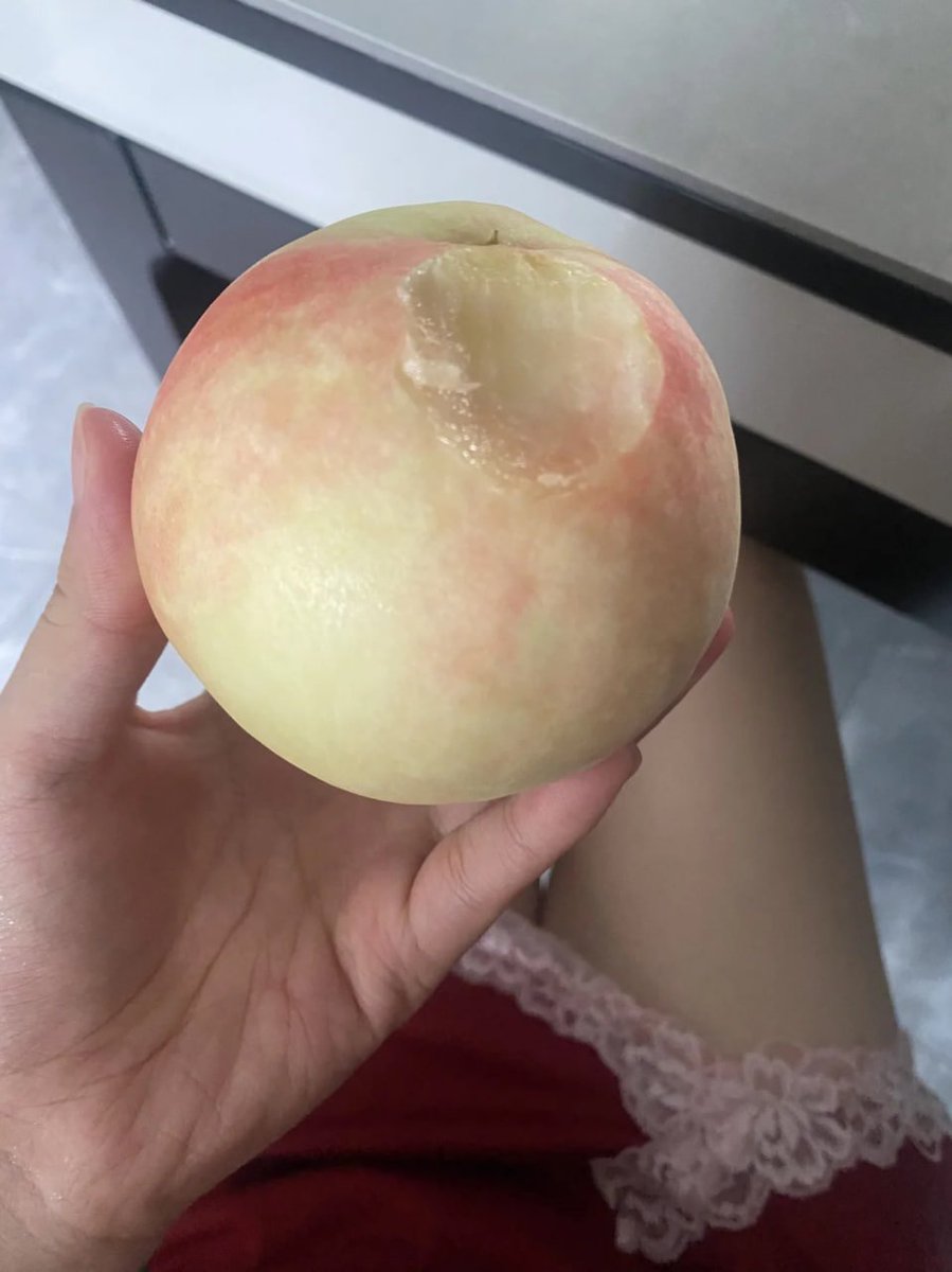 AnnaGra35306074's tweet photo. That is my dinner for tonight , I think  is good for my body and health, haha https://t.co/MMtVKjtb7n