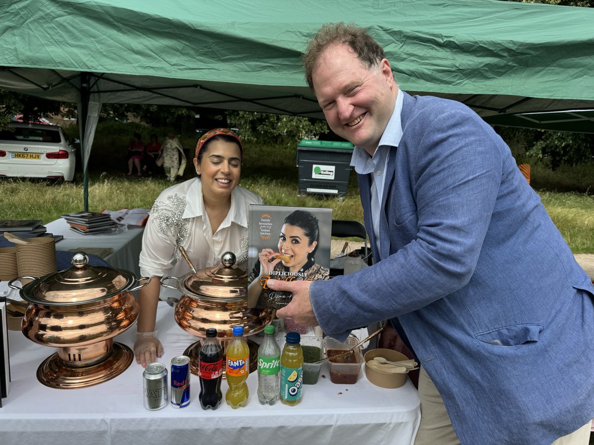 Just tasted Dipna Anand’s UNBELIEVABLE samosas at the Norwood Green Family Day. Buy her book! ⁦<a href="/dipnaanand/">Dipna</a>⁩