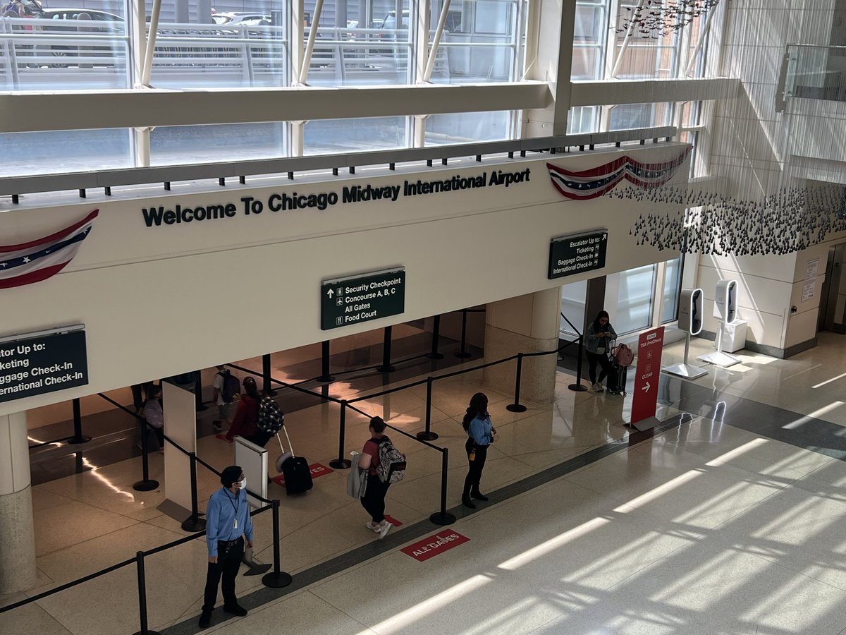 JenMcCainTV1's tweet photo. Got to an airport. Hopefully Philly bound! @69News https://t.co/oqVo8uVxwe