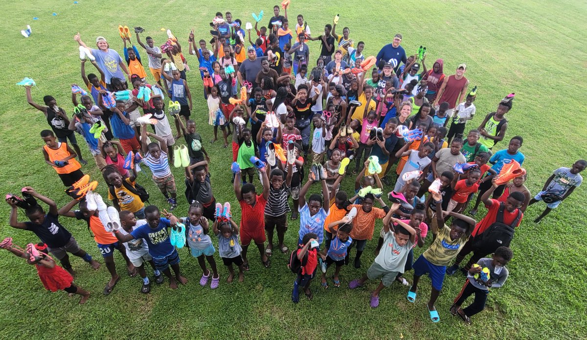 TWMensVB (@vbmens) on Twitter photo Thanks to <a href="/bhsdogsbsoccer/">BHS Boys Soccer</a> and <a href="/TWBruinsSoccer/">Tri West High School Men’s Soccer</a> and many individuals for donating cleats to the children of Georgetown, St. Vincent. It's been an incredible week! Thanks to <a href="/bhsdogsbsoccer/">BHS Boys Soccer</a> and <a href="/TWBruinsSoccer/">Tri West High School Men’s Soccer</a> and many individuals for donating cleats to the children of Georgetown, St. Vincent. It's been an incredible week!