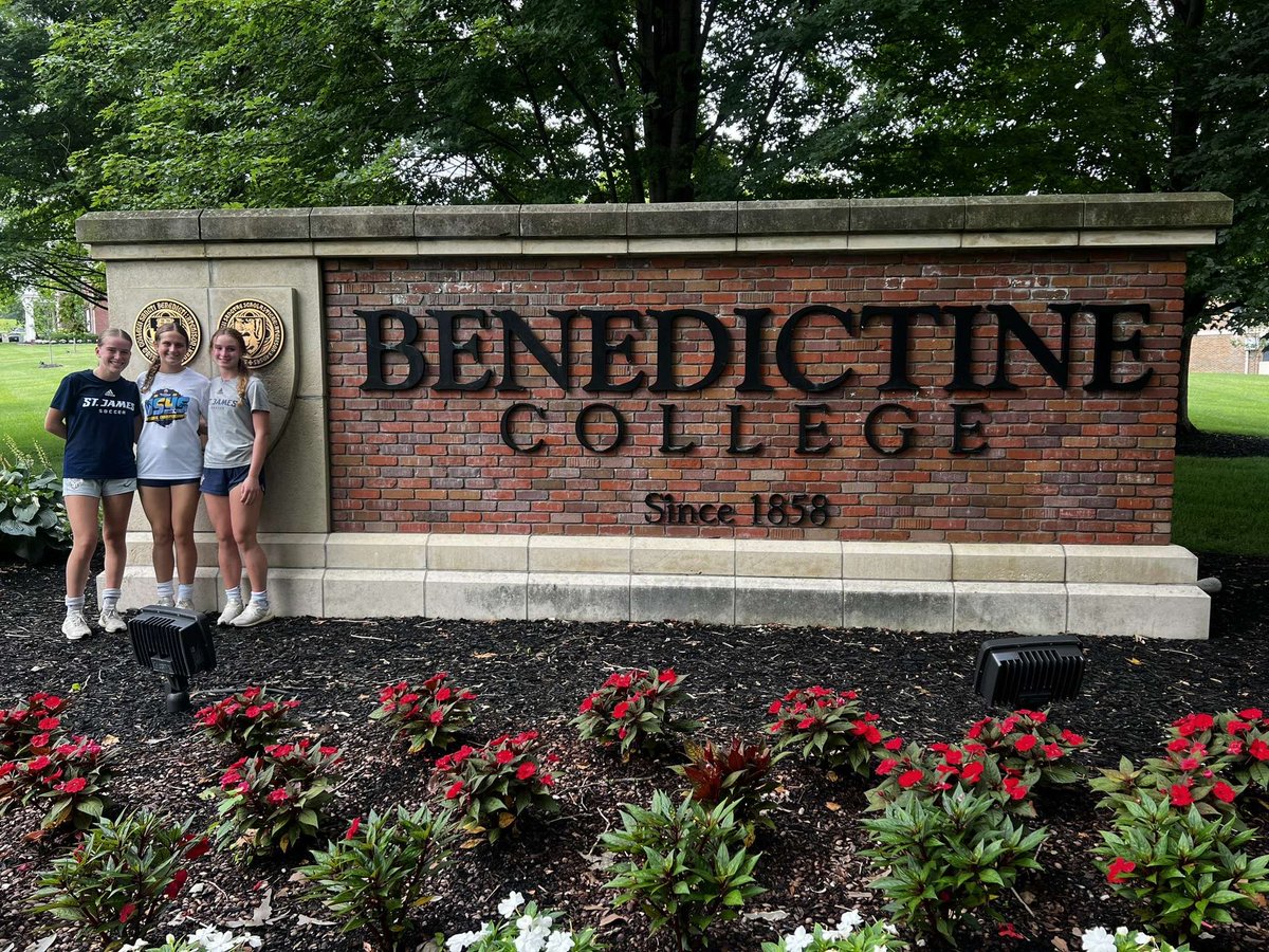 ellacoup's tweet photo. I had a great time at the @RavenWSoccer ID Camp today! Thank you coaches!! https://t.co/jvO7sFKTWJ
