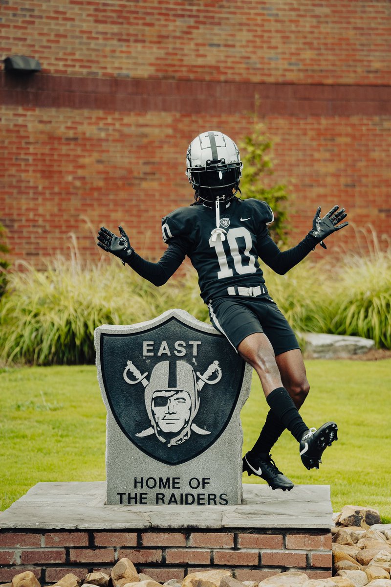 34 days 🏴‍☠️

<a href="/VanSpence10/">Van Spence</a> 
<a href="/EPHSRecruiting/">EPHSRecruitsFB</a> 
<a href="/EPHS_RaidersFB/">EPHS Raider Football TD Club</a> 
<a href="/AthleticsEP/">EPHS Athletics</a>