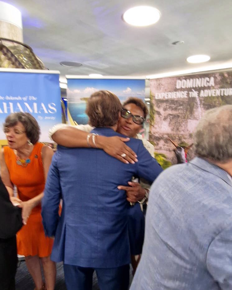 plasenciafelixr's tweet photo. En compañía de los embajadores caribeños en Londres nos comprometimos a profundizar nuestra agenda de encuentros a favor de la unión entre nuestros pueblos, como Estados miembros de la Alianza Bolivariana para los Pueblos de Nuestra América ALBA-TCP. https://t.co/UYMmJLpSLY