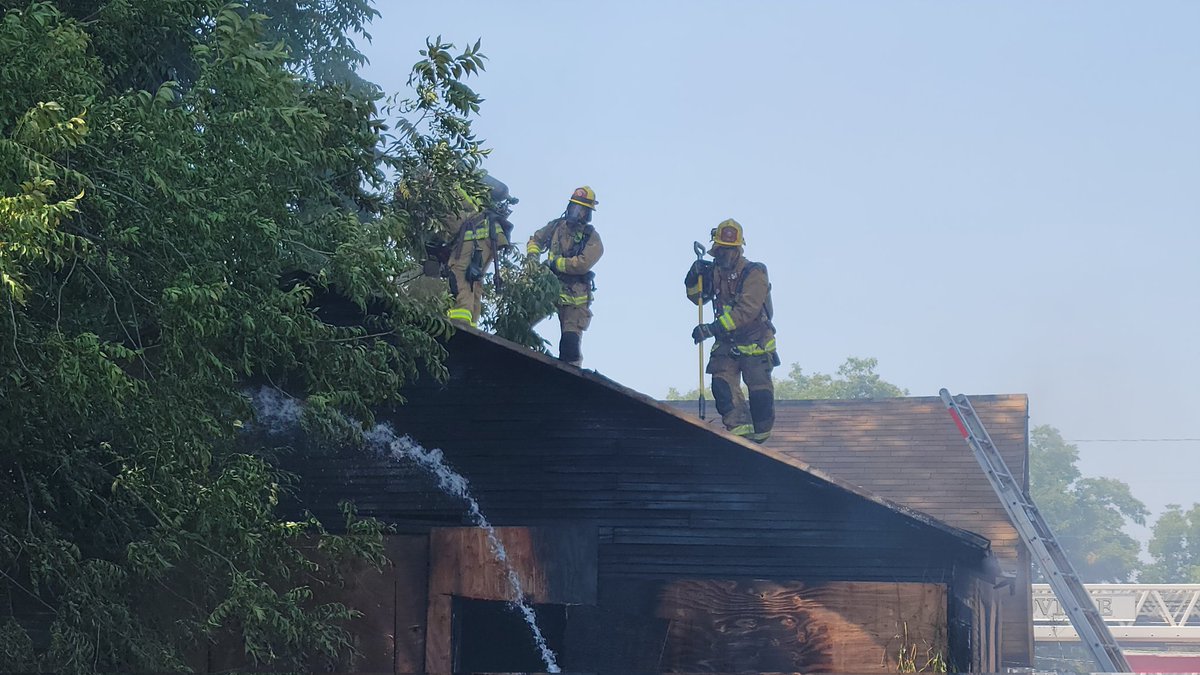 CALFIRE_ButteCo's tweet photo. At scene of a fire in south Oroville. Between C and D Streets at Roseben Ave. Multiple structures impacted. Fires are knocked down. Overhaul and salvage operations will continue. Powerless are down in the area. #DFire https://t.co/9Xf1FlWyUa