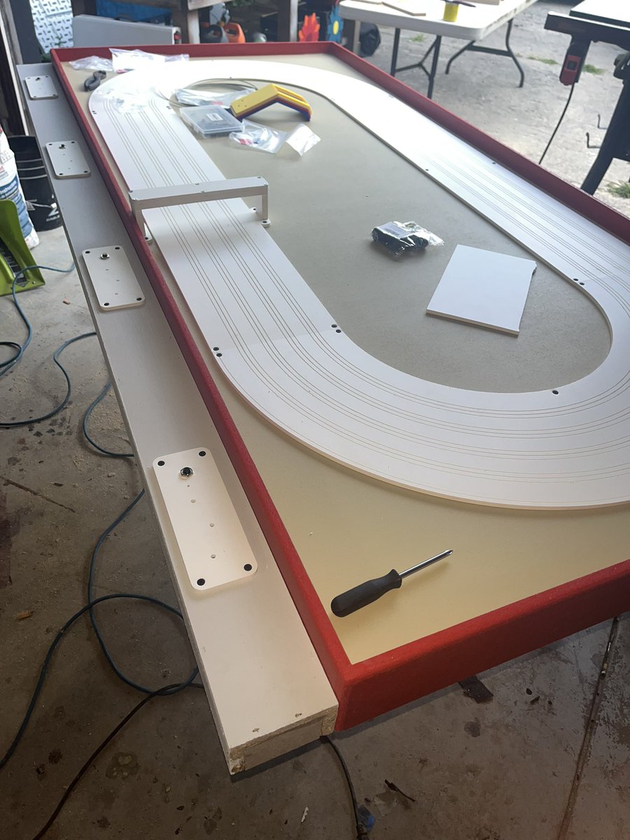 SloppySlots's tweet photo. H.O 4 lane track build. 
Sloppy Slots is now routing our own tracks. https://t.co/CIaAIZ4AS8