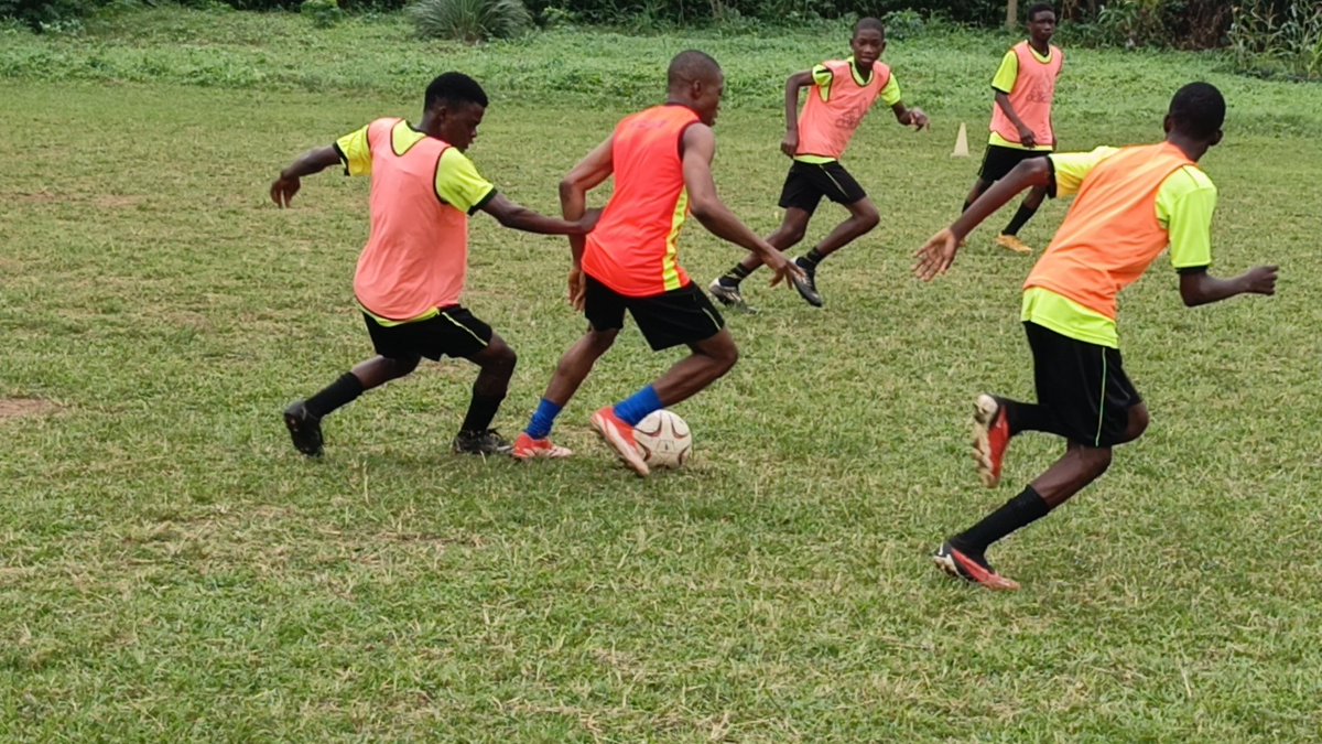 AcedemyAtico's tweet photo. Atico Football Academy in today's training at Omole Branch, Weldon guys keep it up https://t.co/oYsqFBEPjo