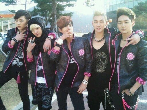 nuestjamet's tweet photo. https://t.co/530Pi3QolS