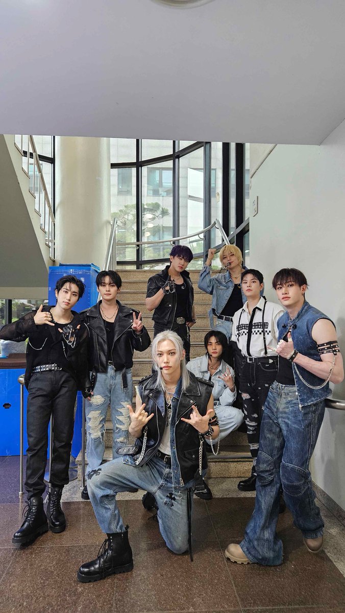 skzchartdata's tweet photo. Biggest Spotify Album Debut by a K-pop group in 2024

#1 ATE ㅡ 15.14M 🥠🆕
#2 Armageddon ㅡ 8.2M
#3 Romance : Untold ㅡ 8.1M
#4 17 Is Right Here ㅡ 7.6M 
#5 M3: Tomorrow ㅡ 6.0M

@Stray_Kids #StrayKids #스트레이키즈 https://t.co/Xh9U0Pq85p