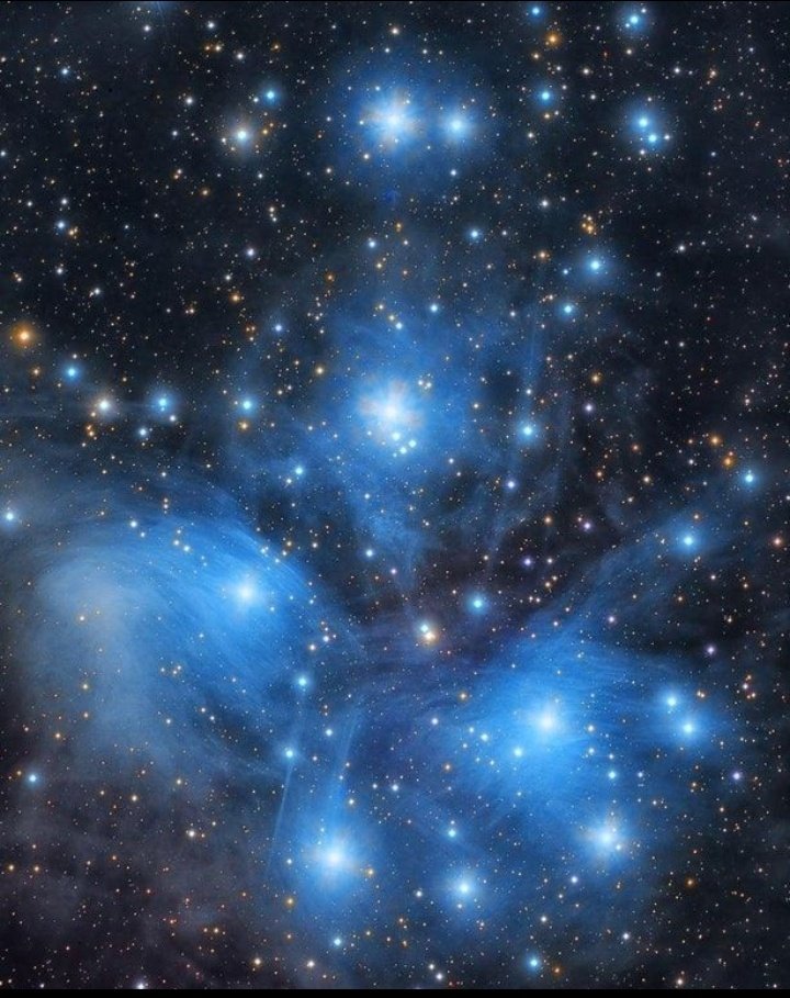 maiz_julio's tweet photo. The Pleisdes star cluster Container  the Taurus contellation https://t.co/2ZvFmnzhRV https://t.co/6toE1suV3y