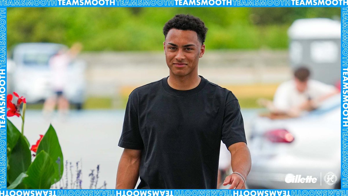 NERevolution's tweet image. ⚽️🔜

#TeamSmooth | @Gillette