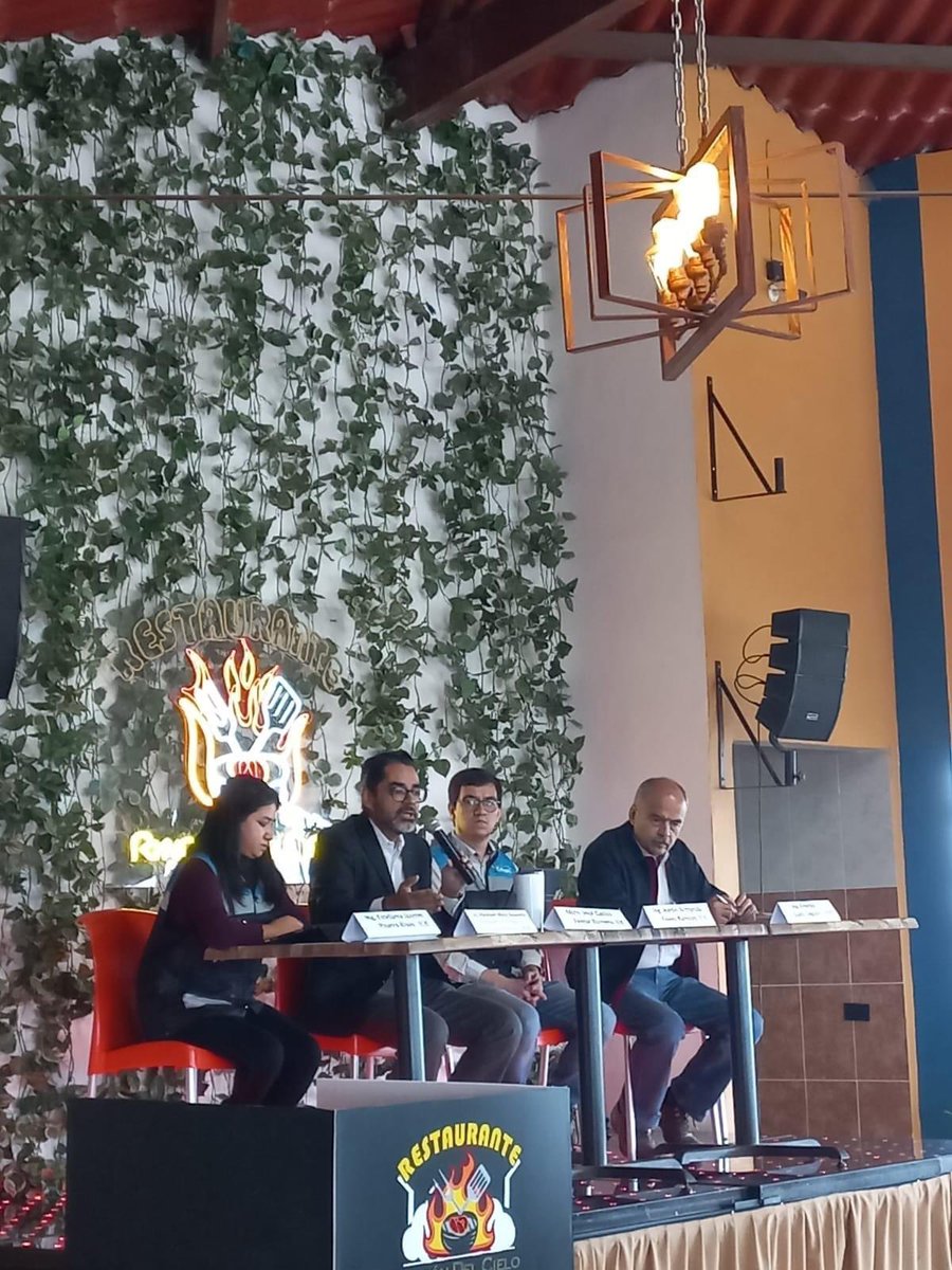 AeeEnergetica's tweet photo. Agradecemos al @GremiogaseroN por su invitación a su Taller en manejo de Gas LP con la asistencia del Mtro. @jose_femat y #CAMEC. https://t.co/cIq89yIFng