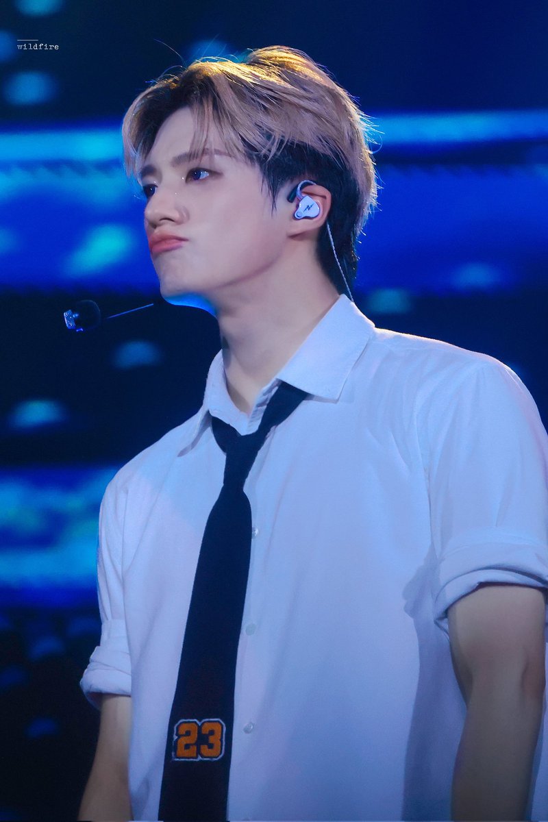 jungshasa's tweet image. MINTA DI KUNCIR KAH 😭🤏🏻