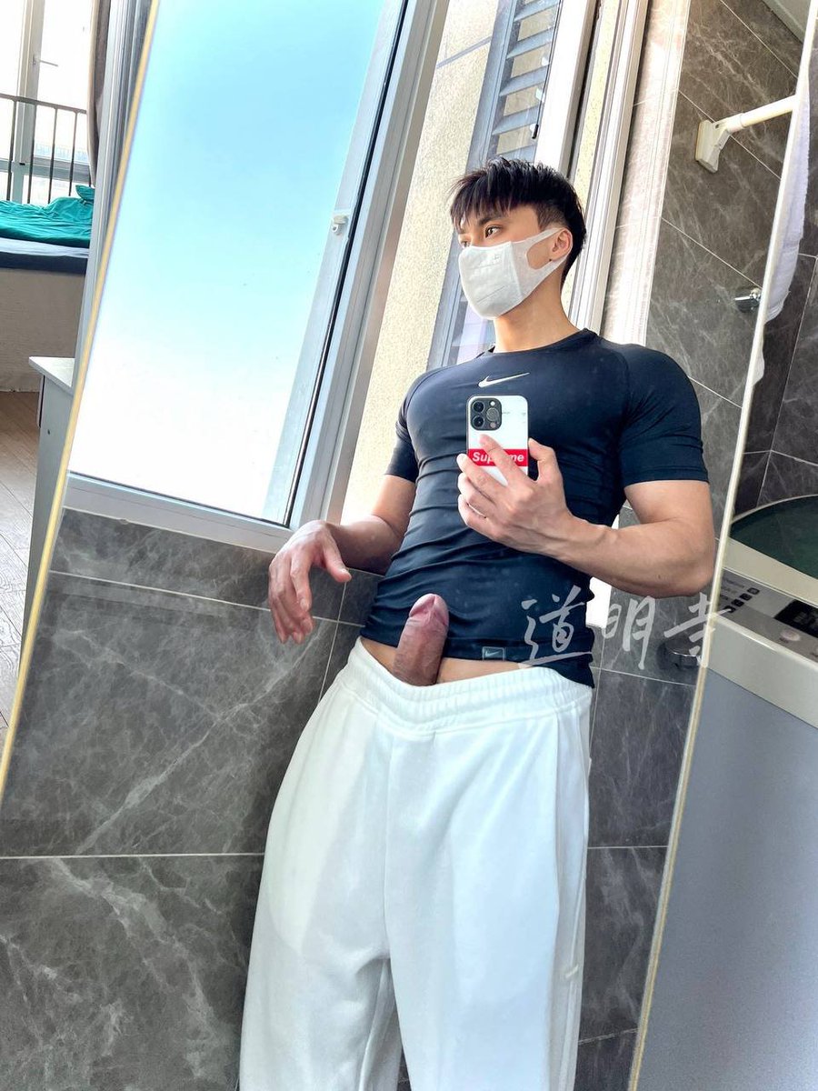 Akai2k2's tweet photo. Haizzz https://t.co/3cAkWhQM9i