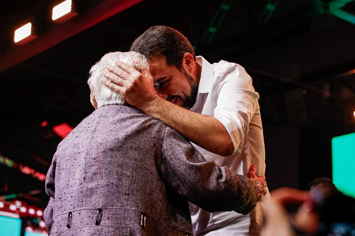 psol50's tweet photo. Coragem, esperança e muito AMOR POR SÃO PAULO! 🫶

Neste sábado (20) foi dada oficialmente a largada desse movimento que vai transformar São Paulo. @GuilhermeBoulos é CANDIDATO A PREFEITO da maior capital da América Latina!

📸 Tuane Fernandes https://t.co/go6zJweNqN