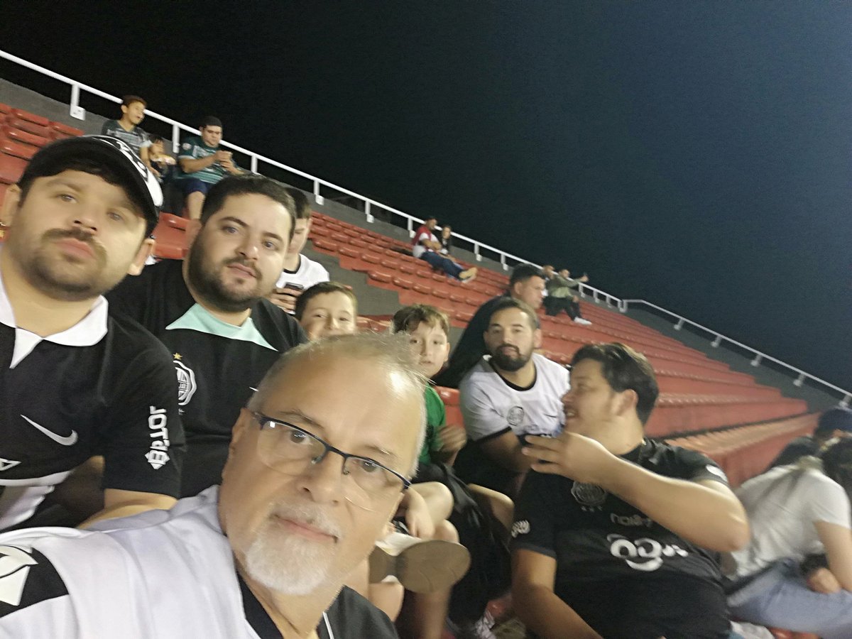 alejandrocanhet's tweet photo. Y una vez más... Volvimos!!!
LDS!!! https://t.co/vsK7iuoxL9