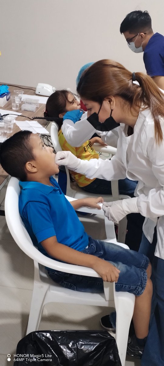 lideresasdel's tweet photo. En #Daule con las #BrigadasdeEmprendimiento y #Odontologicas con el Proyecto #CUTenTerritorio de @lideresasdel y @EcuadorCut. Gracias a la coordinación de las #lideresas #Martha y #SilviaMolina. @GomezlRichard @DrCamiloSalinas @AnaConcomindaba https://t.co/Rec328c5rp
